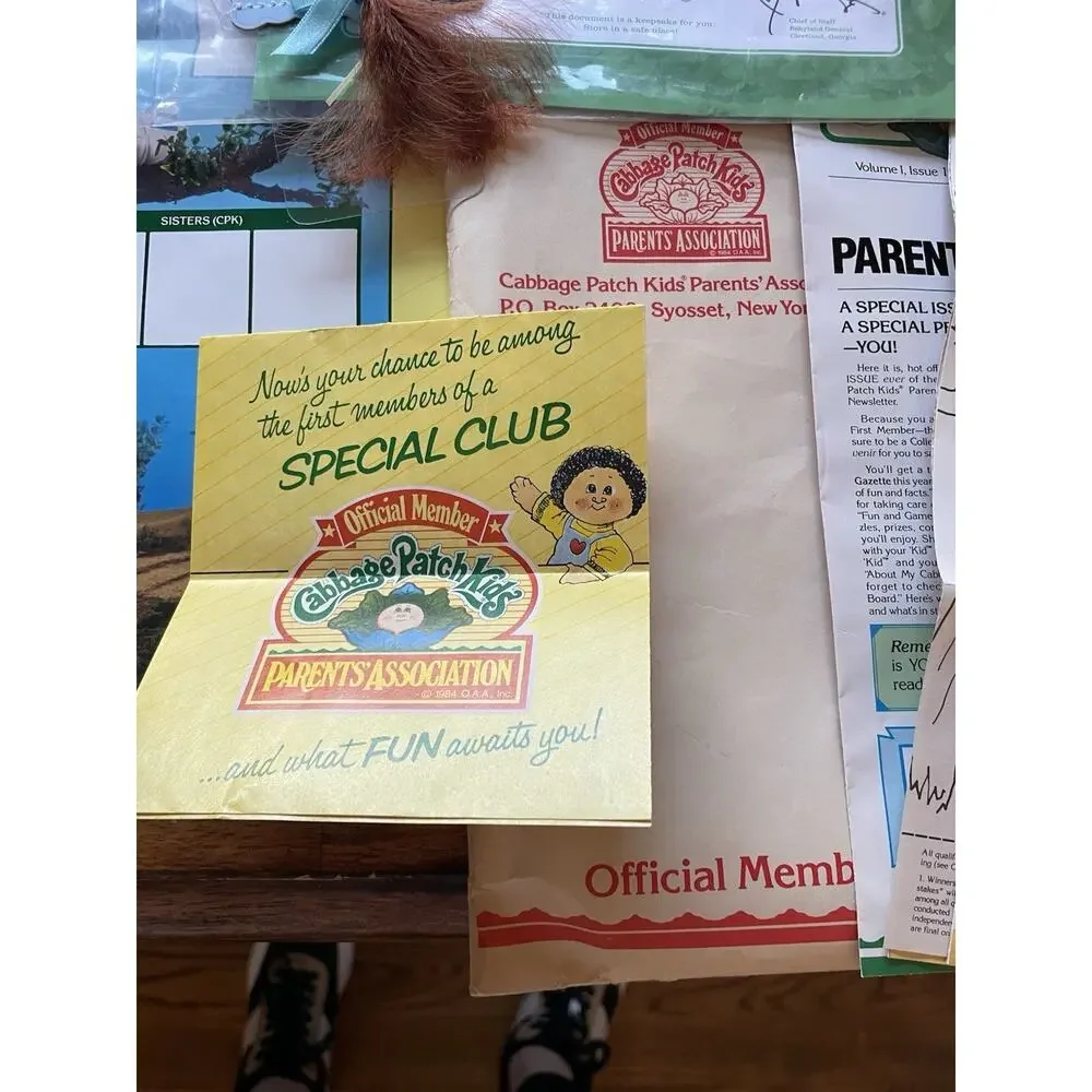 VTG Cabbage Patch Kid Lot Birth Certificates Adoption Papers Birthday Cards‎ 80s